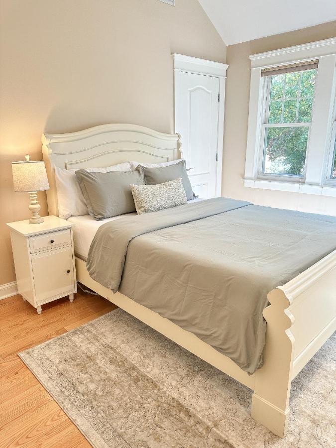 Villa 7 Mins Drive To Yale, Large Fenced Yard New Haven Exterior foto
